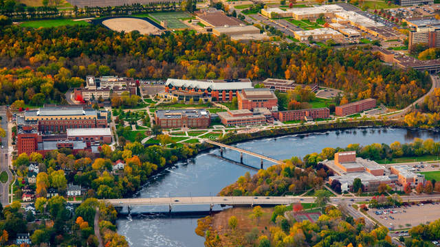 University Of Wisconsin-eau Claire