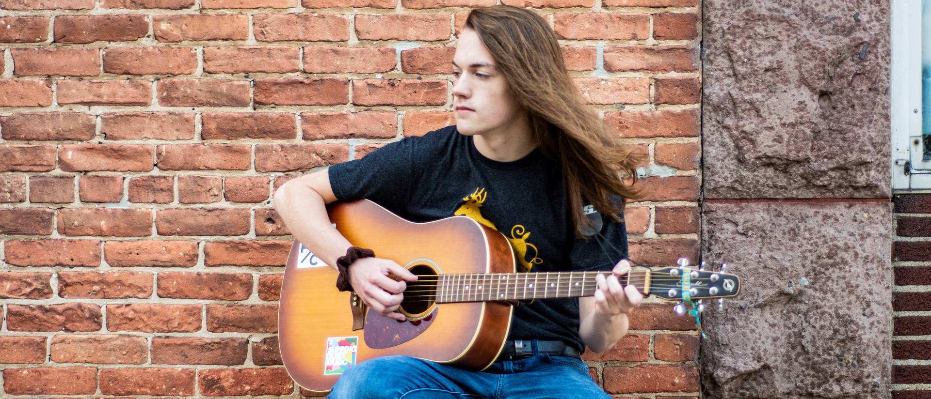 Declan Melchoir and several fellow Blugolds created a virtual concert event to raise awareness of mental illness among students on campus and resources available to support them.