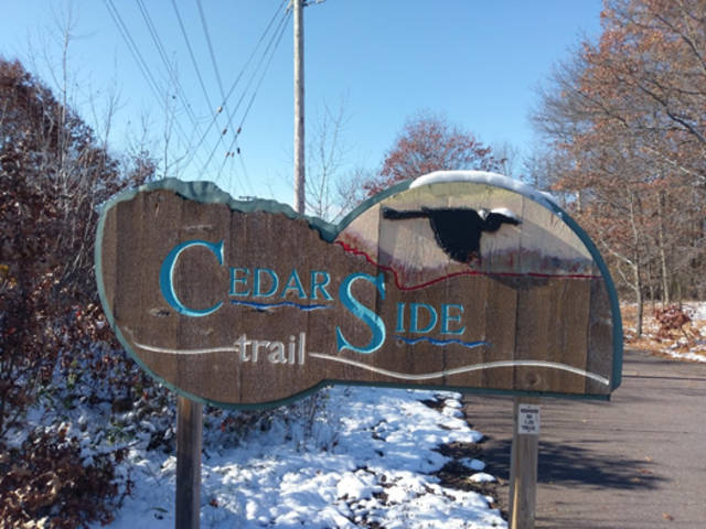Cedar Side Trail sign