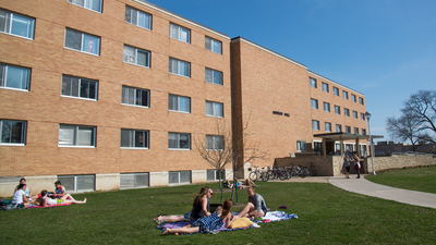 Murray Hall with students outside of it at UW-Eau Claire 